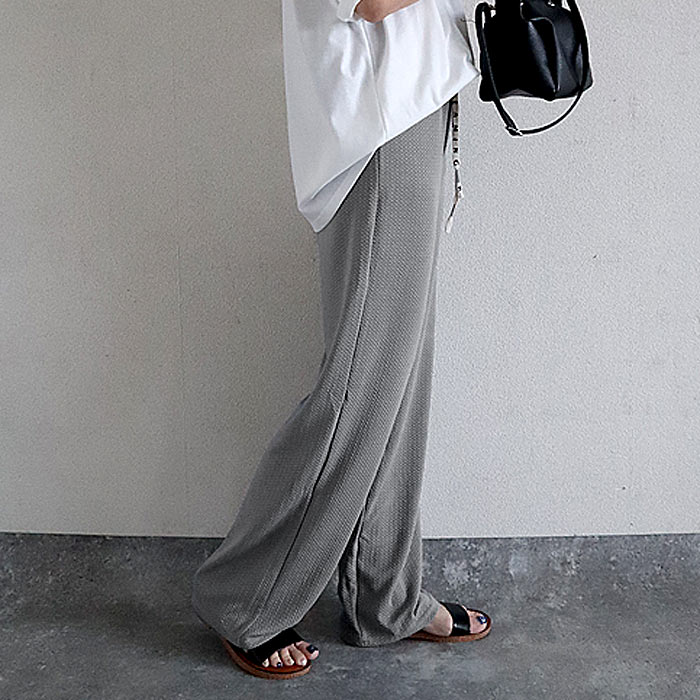 パンツ ワイドパンツ ワイド レディース 春 夏 黒 白 おしゃれ きれいめ ワイド ボトムス エンボス [郵3]^b390^ | uricca | 28