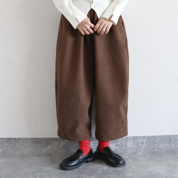 2542円 クーポン★ パンツ バレルパンツ ワイドパンツ レディース 春 夏 黒 白 おしゃれ かわいい ウエストゴム ボア 極暖 バルーン [郵3]^b427^ | uricca | 04