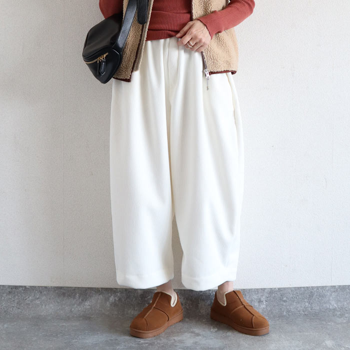 2542円 クーポン★ パンツ バレルパンツ ワイドパンツ レディース 春 夏 黒 白 おしゃれ かわいい ウエストゴム ボア 極暖 バルーン [郵3]^b427^ | uricca | 06