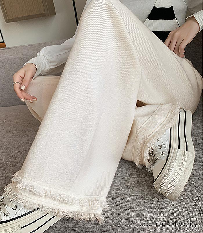 2595円 クーポンで！ パンツ ニット レディース ワイドパンツ 秋 冬 黒 白 おしゃれ かわいい 30代 40代 無地 リブ ウエストゴム ボトムス 極暖 [郵3]^b465^ | uricca | 23