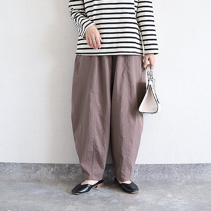 パンツ ワイド レディース ボトムス カーブパンツ バレルレッグ 秋 冬 白 黒 おしゃれ かわいい 30代 40代 50代 [郵2]^b500^ | uricca | 05