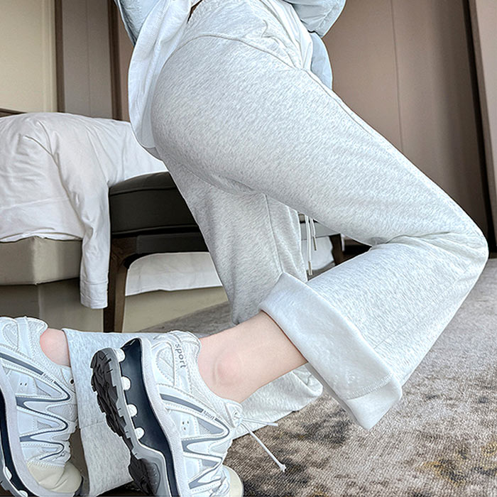 2691円 クーポンで！ パンツ 裏起毛 スウェット 楽ちん ボトムス レディース 秋 冬 黒 おしゃれ ウエストゴム フレア 暖か 極暖[郵3]^b511^ | uricca | 10