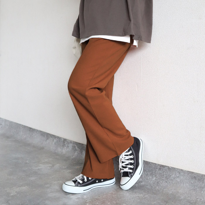 パンツ レディース セミ フレア ボトムス 春 夏 黒 おしゃれ センターライン ウエストゴム シワになりにくい 高身長 低身長 選べる丈 [郵2]^b517^ | uricca | 09