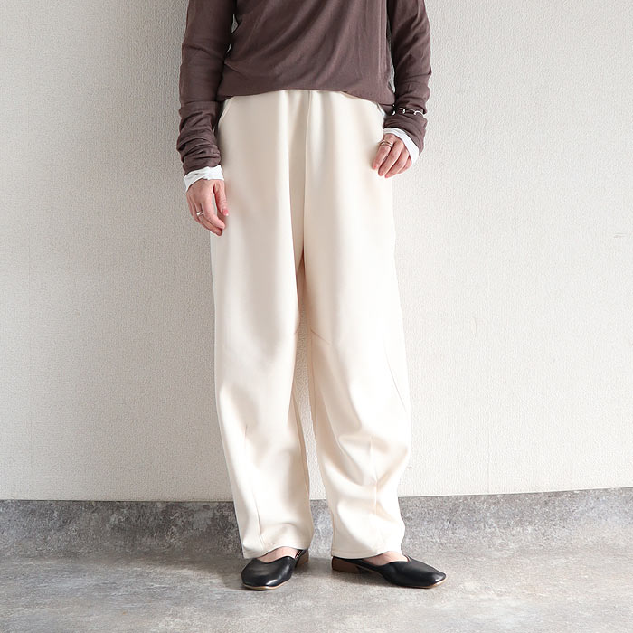 ボトムス レディース カーブパンツ スウェットパンツ ポンチ素材 ウエストゴム 春 夏 秋 黒 ゆったり 楽ちん おしゃれ かわいい [郵3]^b518^ | uricca | 04