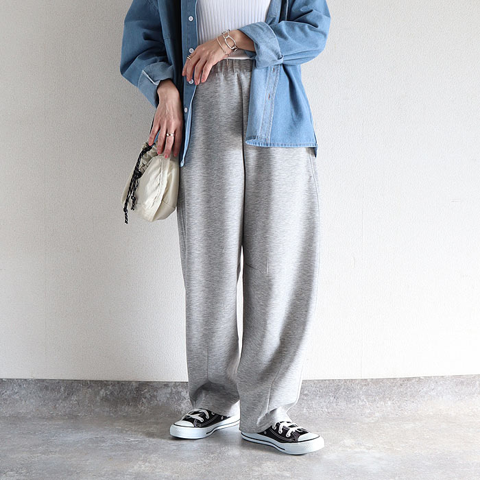 ボトムス レディース カーブパンツ スウェットパンツ ポンチ素材 ウエストゴム 春 夏 秋 黒 ゆったり 楽ちん おしゃれ かわいい [郵3]^b518^ | uricca | 03