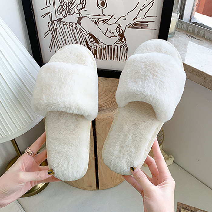 ルームシューズ ふわふわ スリッパ レディース フェイク ファー ムートン風 おしゃれ あったか 冬 冷え防止 ^bm1178^[郵3] | uricca | 25