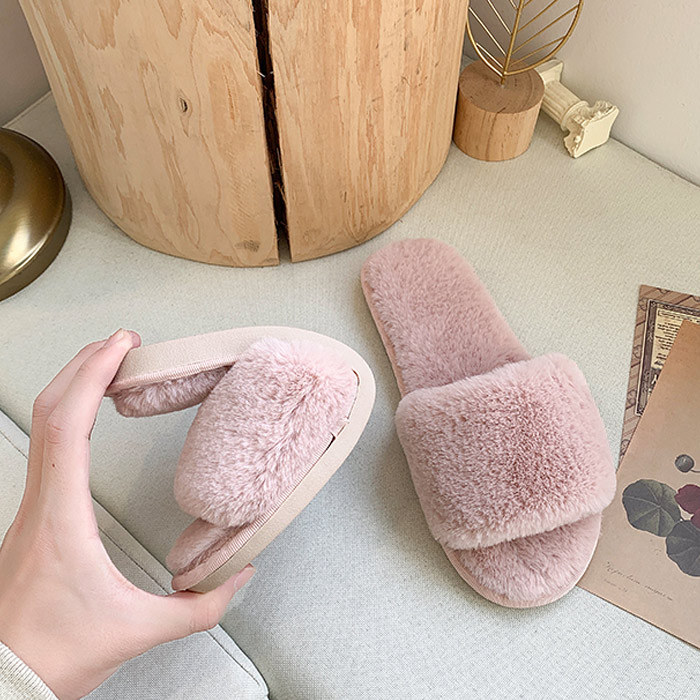 ルームシューズ ふわふわ スリッパ レディース フェイク ファー ムートン風 おしゃれ あったか 冬 冷え防止 ^bm1178^[郵3] | uricca | 26