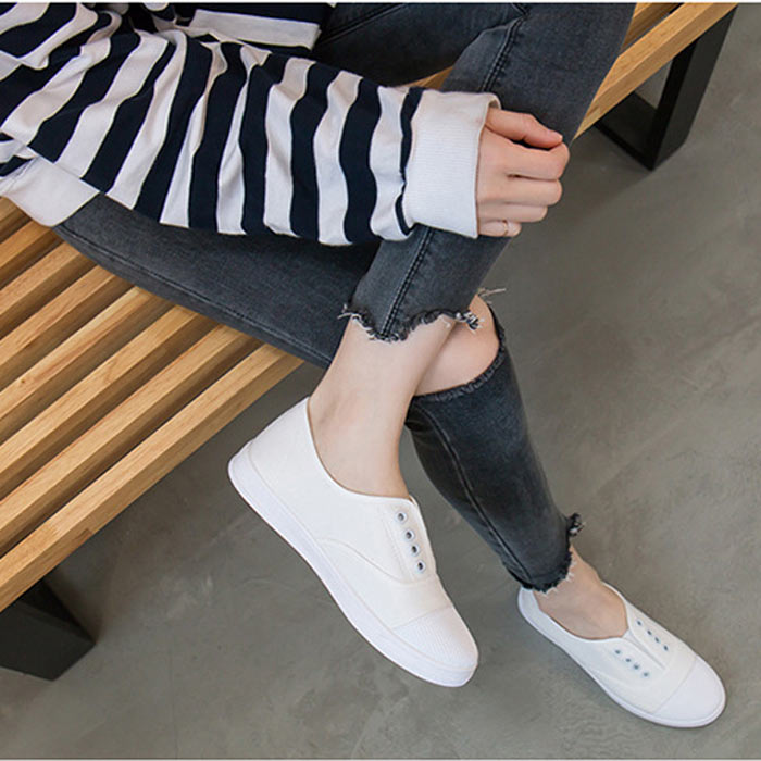 uricca（ウリッカ） 1592円 クーポンで！ スリッポン レディース