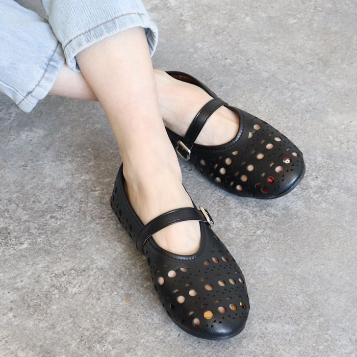 パンプス シューズ レディース パンチング ローヒール 通気性 黒 白 春 夏 おしゃれ カジュアル かわいい [宅配]^bo-970^ | uricca | 01