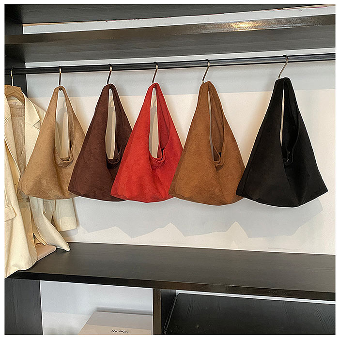 2792円 クーポンで！ 鞄 レディース ハンドバッグ スエード レザー 秋 冬 黒 おしゃれ シンプル 内ポケット 大容量 幅広持ち手 ボタン^ka-214^ | uricca | 20