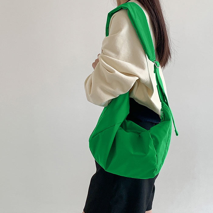 3192円 クーポンで！ ショルダーバッグ レディース カジュアル おしゃれ 斜めがけ クロスボディ ナイロン 軽い[郵3]^ka-219^ | uricca | 07