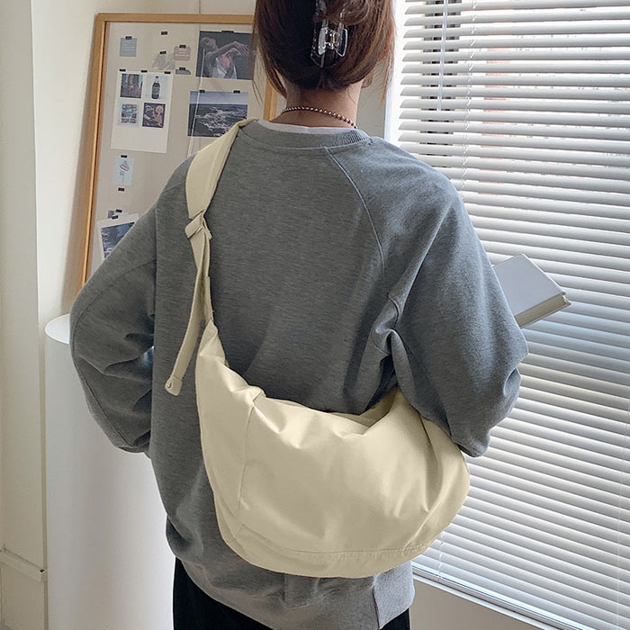 3192円 クーポンで！ ショルダーバッグ レディース カジュアル おしゃれ 斜めがけ クロスボディ ナイロン 軽い[郵3]^ka-219^ | uricca | 05