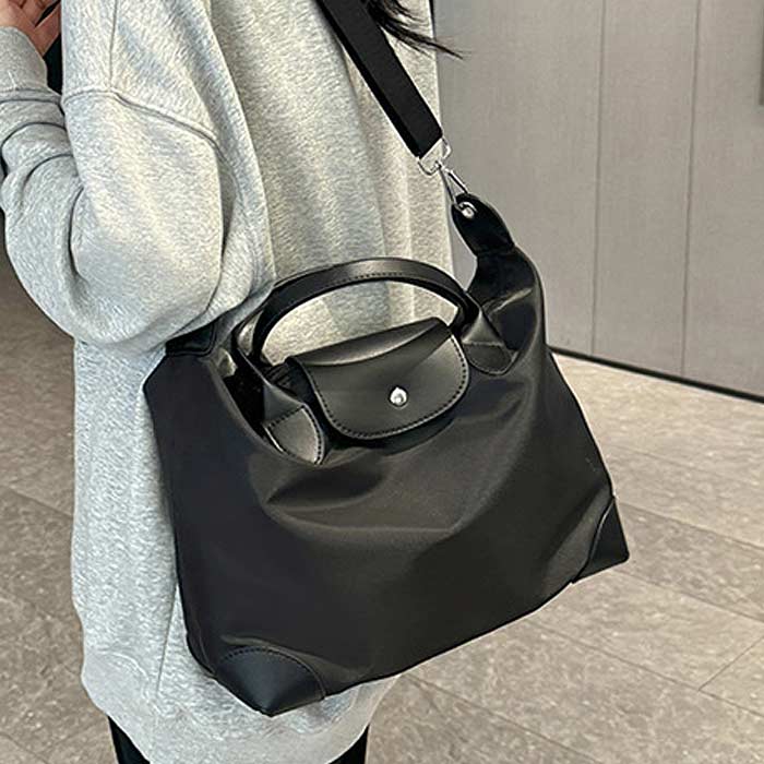 鞄 レディース ボストンバッグ ショルダーバッグ トートバッグ 3WAY 黒 おしゃれ シンプル 肩掛け 斜め掛け 軽量^ka-222^ | uricca | 01