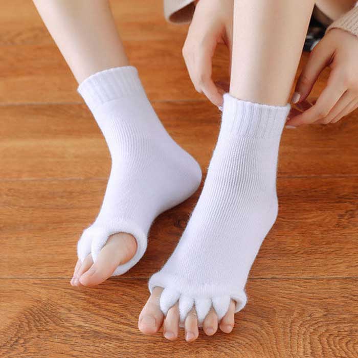 uricca ソックス 5本指 スリーピングソックス レディース 黒 白