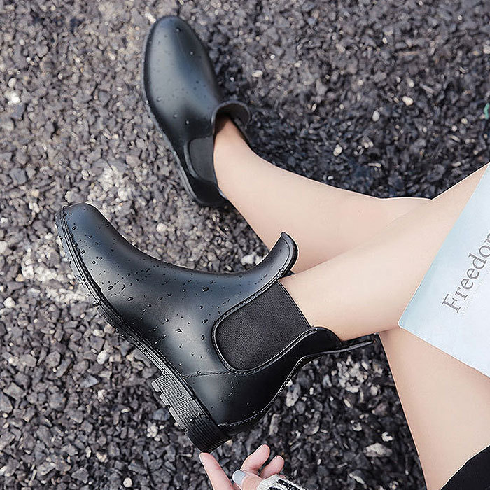 【美品】アワーホーム (24) サイドゴアブーツ 雨の日も寒い日も履ける 美品】アワーホーム (24) サイドゴアブーツ 雨の日も寒い日も履ける