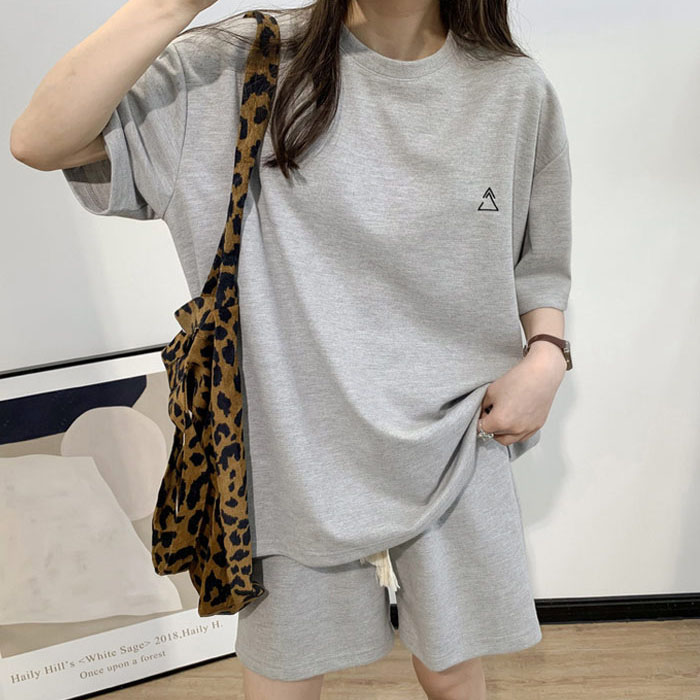 uricca セットアップ レディース 春 夏 Tシャツ パンツ 半袖 黒