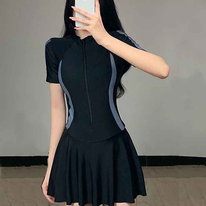1290円 クーポンで！ 水着 レディース 夏 黒 白 ワンピースー 体型カバー スイムウェア 大きいサイズ カップ付 海 プール [郵3]^sw001^ | uricca | 01