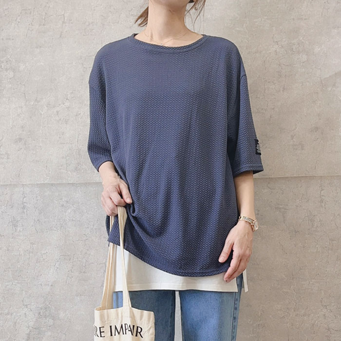 Tシャツ レディース 春 夏 半袖 黒 白 おしゃれ エンボス ロゴ 無地 5分袖 トップス ステッチ付き [郵3]^t1016^WF | uricca | 04