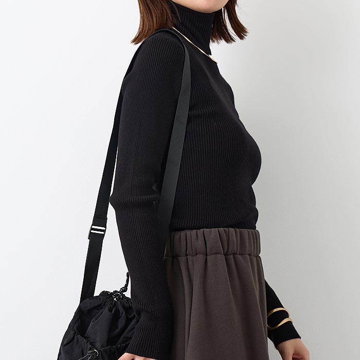 2691円 クーポンで！ リブ ニット セーター トップス 長袖 レディース 秋 冬 白 黒 おしゃれ タートルネック ハイネック 極暖 あったか 防寒 [郵3]^t1067^爆買 | uricca | 01