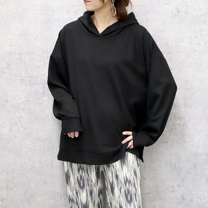「1395円 3点購入クーポンで」 パーカー トップス レディース 長袖 春 黒 白 おしゃれ ゆったり 無地 ワッフル 袖リブ スリット [郵3]^t1079^ | uricca | 02