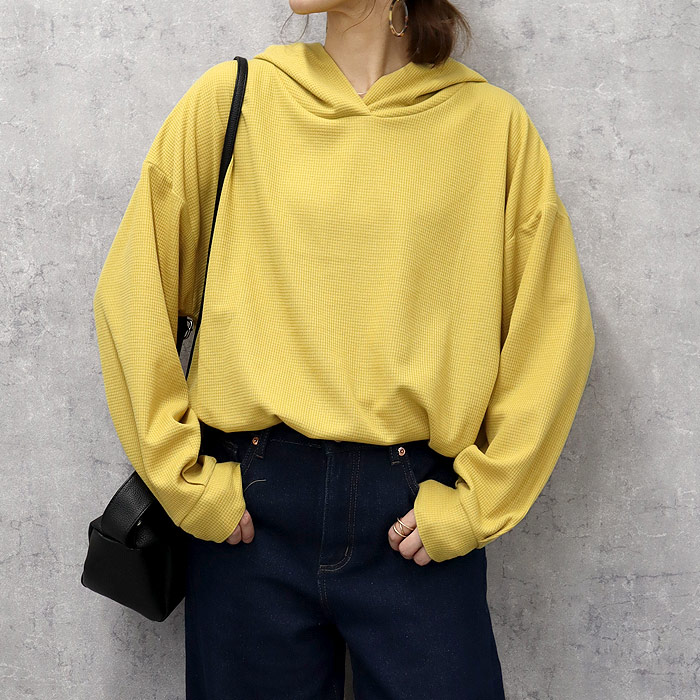 「1395円 3点購入クーポンで」 パーカー トップス レディース 長袖 春 黒 白 おしゃれ ゆったり 無地 ワッフル 袖リブ スリット [郵3]^t1079^ | uricca | 07