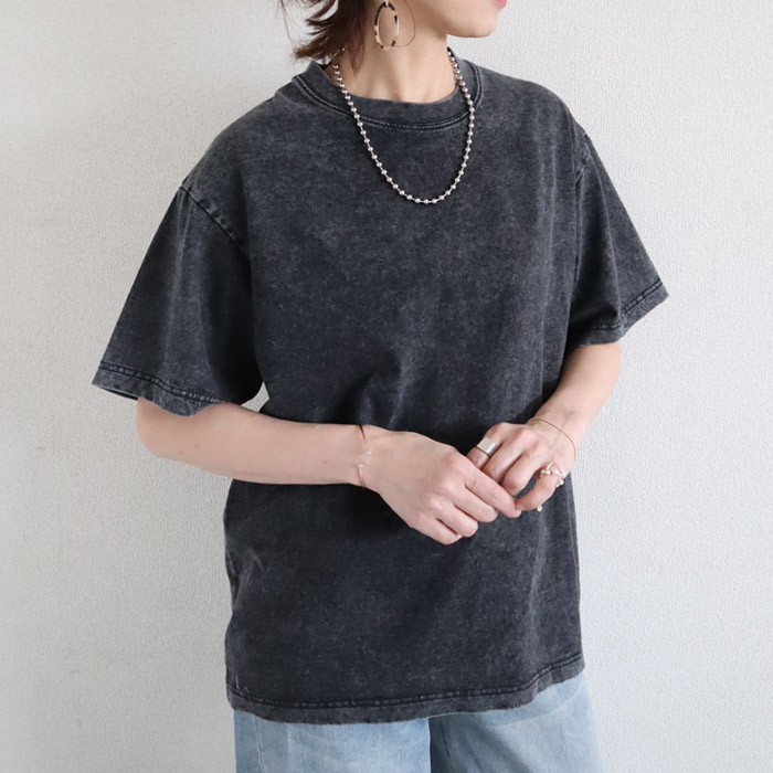 20％OFFクーポン配布 トップス レディース Tシャツ ウォッシュ加工 春 夏 黒 おしゃれ 無地 半袖 綿 綿100％ コットン シンプル[郵2]^t1084^ | uricca | 01