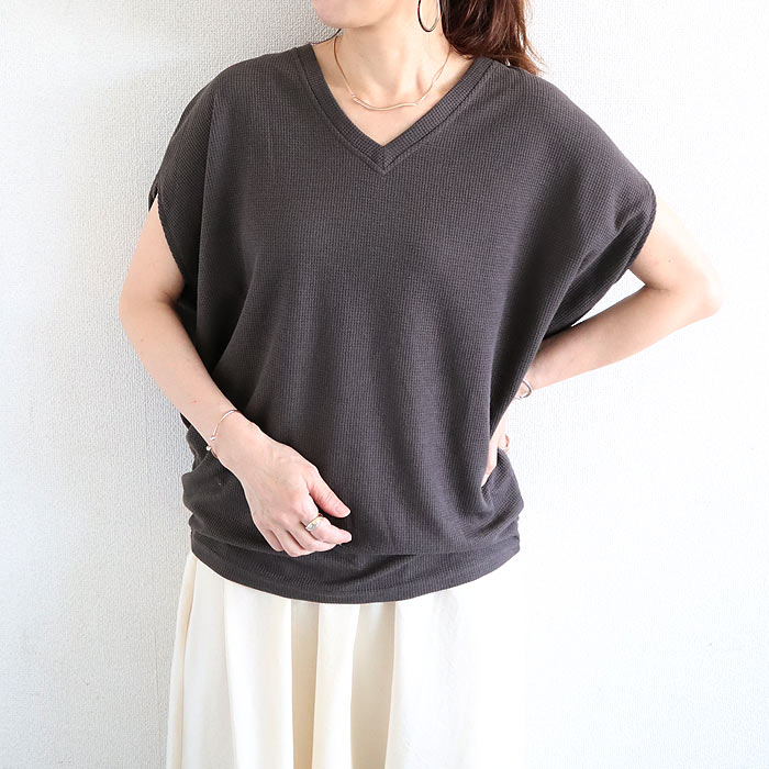 「72H限定！1692円 クーポンで」 Tシャツ レディース トップス フレンチスリーブ 半袖 ワッフル ベスト 無地 おしゃれ ゆったり 綿混 春 夏 白 黒 [郵2]^t1099^ | uricca | 02
