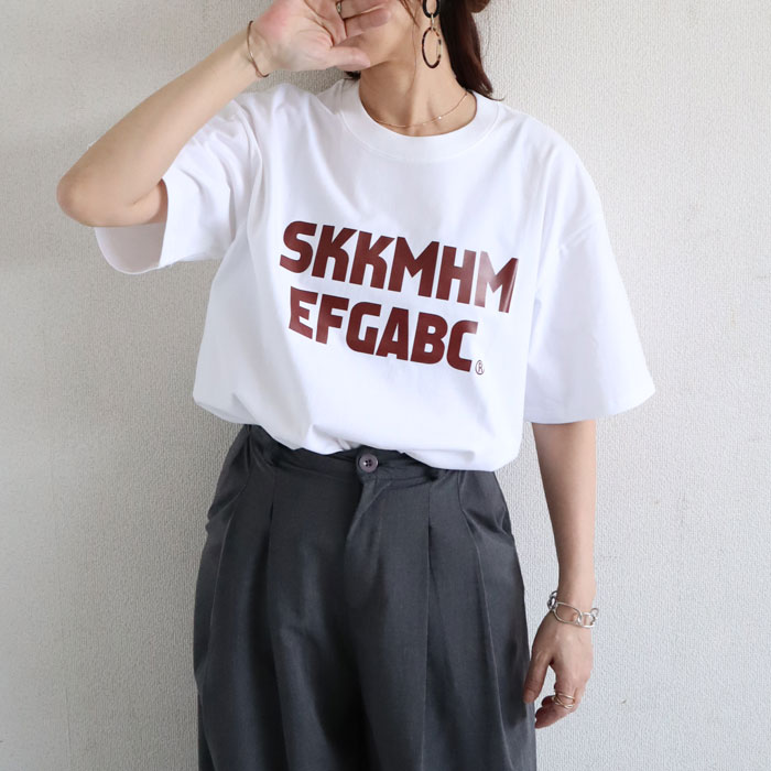 【タイムセール】 トップス レディース Tシャツ 春 夏 白 黒 おしゃれ 半袖 ロゴ 二の腕隠し 体型カバー 選べる 30代 40代 50代 ^t1114^ | uricca | 02