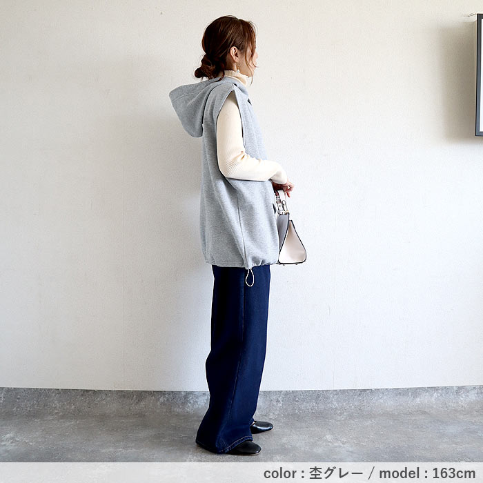 2596円 クーポンで！ ベスト トップス スウェット レディース 秋 冬 黒 おしゃれ ノースリーブ フード 裏起毛 重ね着 レイヤード 極暖[郵3]^t1123^ | uricca | 16