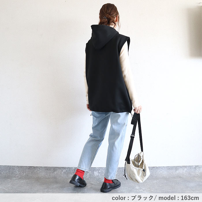 2596円 クーポンで！ ベスト トップス スウェット レディース 秋 冬 黒 おしゃれ ノースリーブ フード 裏起毛 重ね着 レイヤード 極暖[郵3]^t1123^ | uricca | 23