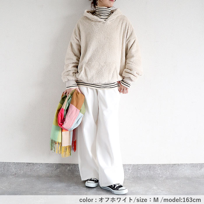 2691円 クーポンで！ トップス レディース 黒 白 もこもこ おしゃれ 裏ボア フード付き ポケット付き 長袖 極暖 保温 フーディ パーカー[郵3]^t1132^ | uricca | 15