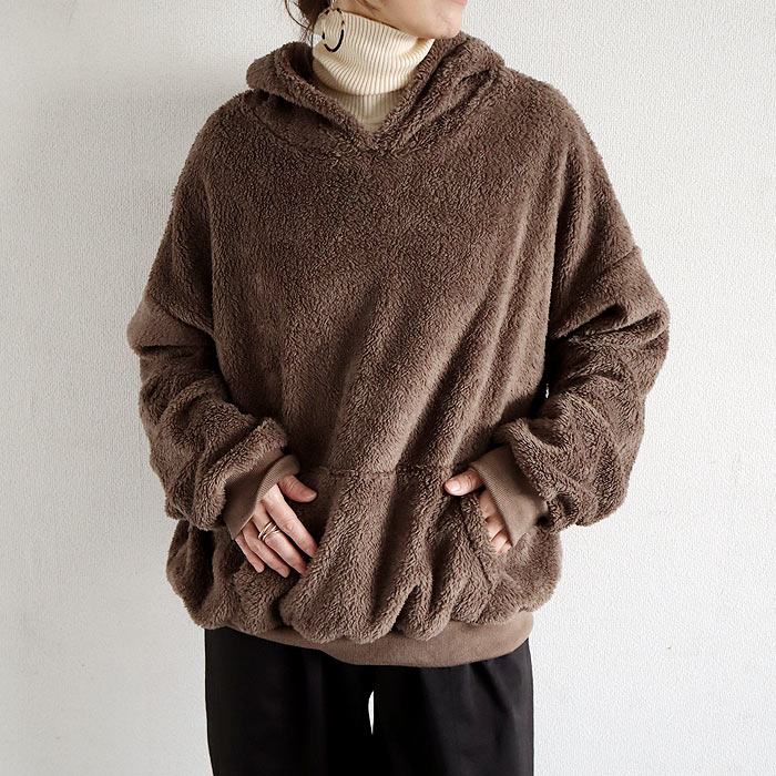 2691円 クーポンで！ トップス レディース 黒 白 もこもこ おしゃれ 裏ボア フード付き ポケット付き 長袖 極暖 保温 フーディ パーカー[郵3]^t1132^ | uricca | 02