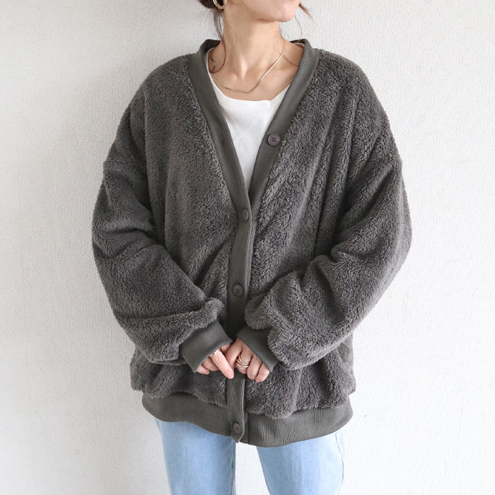 2995円 クーポンで！ アウター レディース ボアカーディガン 秋 冬 白 黒 おしゃれ 長袖 もこもこ 極暖 暖か ぽわん袖 体型カバー 羽織り[郵3]^v194^ | uricca | 03