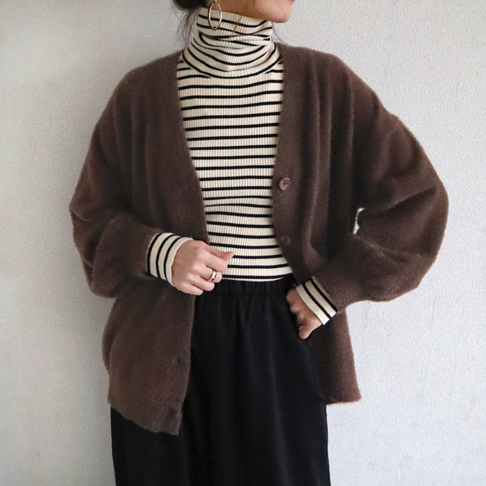 3591円 クーポンで！ アウター レディース ニットカーディガン 秋 冬 白 黒 おしゃれ 長袖 シャギー 極暖 暖か ぽわん袖 体型カバー 羽織り^v195^ | uricca | 04