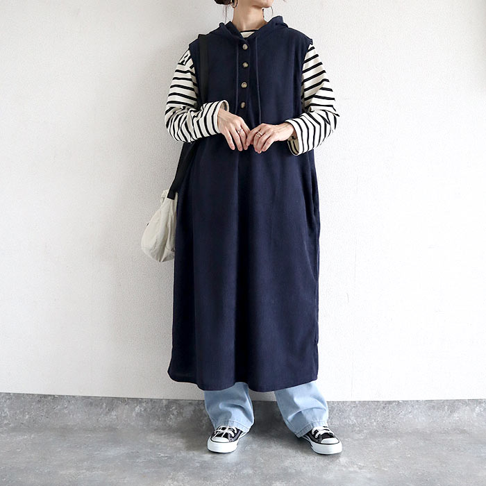 2691円 クーポンで！ ワンピース レディース コーデュロイ 秋 冬 白 黒 おしゃれ かわいい フード ノースリーブ 重ね着 ミドル丈 ゆったり [郵3]^w728^ | uricca | 03