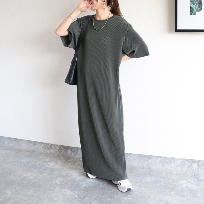 ワンピース レディース プリーツ ロング 半袖 セルフカット 美脚効果 黒 春 夏 秋 おしゃれ かわいい [郵3]^w730^ | uricca | 02