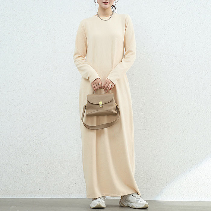 裏起毛 ワンピース レディース ロング マキシ丈 ハイネック あったか 秋 冬 長袖 無地 クルーネック おしゃれ カジュアル 白 黒 両面起毛 ^w735^ | uricca | 05