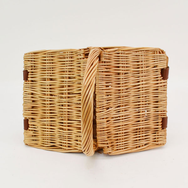 バスケット:ピクニックバスケット