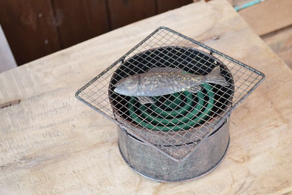 蚊取り線香ホルダー　グリルフィッシュモスキート虫よけ