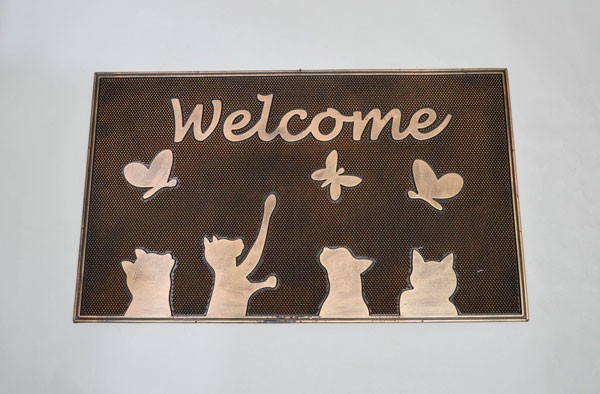 ラバーマット『グリーティング』玄関マットネコ
