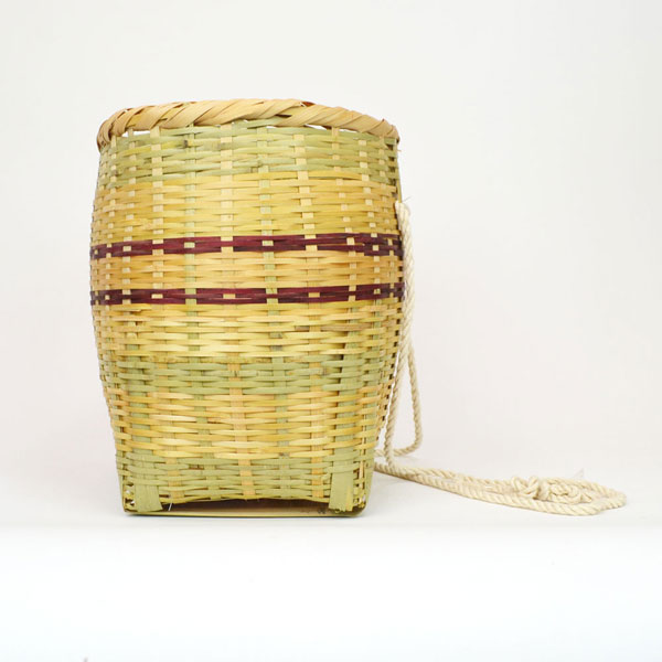 竹の収穫かご 青竹 腰籠 横縞 茶 L 山菜採り 農具 竹籠 : ラタンハウス