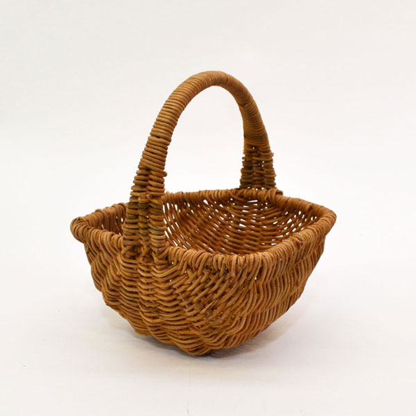 バスケット:かごバッグ