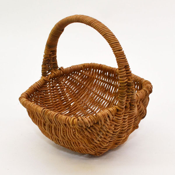 バスケット:かごバッグ