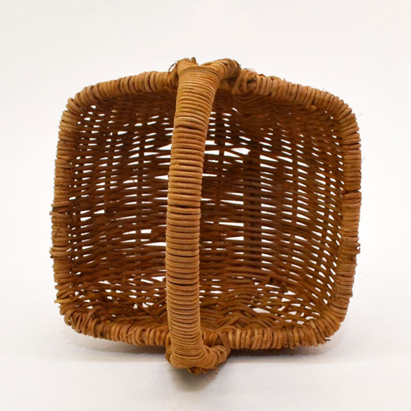 バスケット:かごバッグ