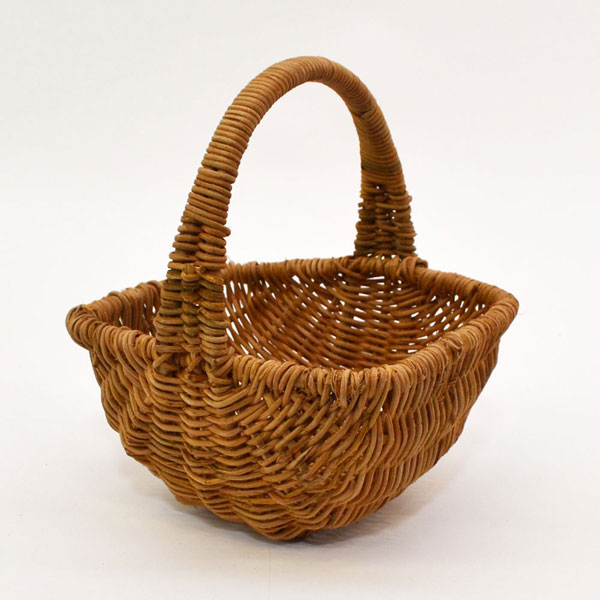 バスケット:かごバッグ