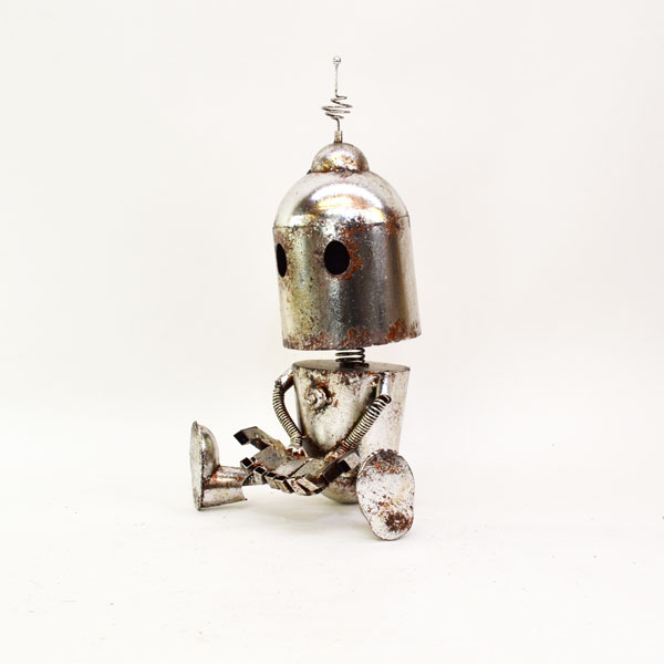 べ*ん様 アンティーク　金属製オブジェ　ロボット044 ブリキロボット ベベット座りM オブジェ ヴィンテージ加工 : ラタン