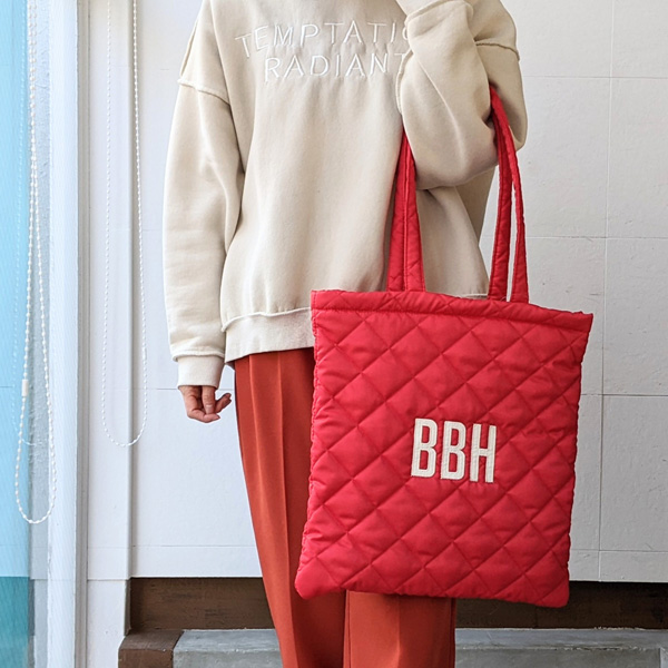 BBH キルティングトートバッグ レッド 肩掛け 大きい 鞄 : ラタン