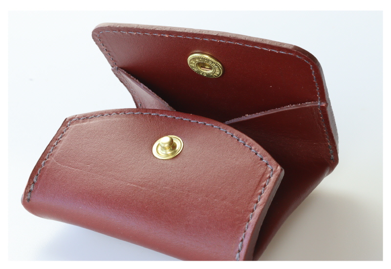 IL BISONTE（イルビゾンテ） 財布 コインケース ボックスコインケース