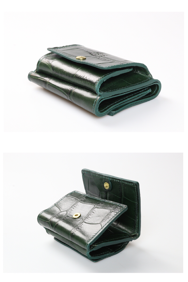 ☆希少モデル☆ILBISONTE クロコ型押し 三つ折り財布 ダブル