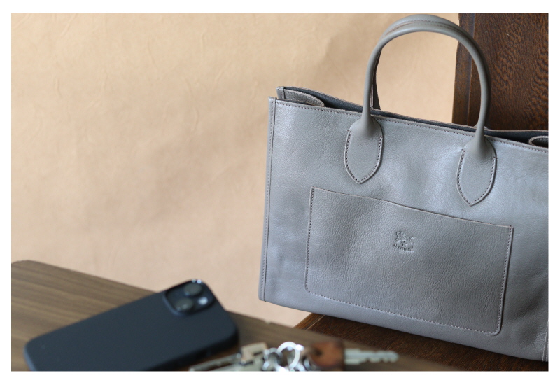 IL BISONTE（イルビゾンテ） バッグ レザーホリゾンタル トートバッグ